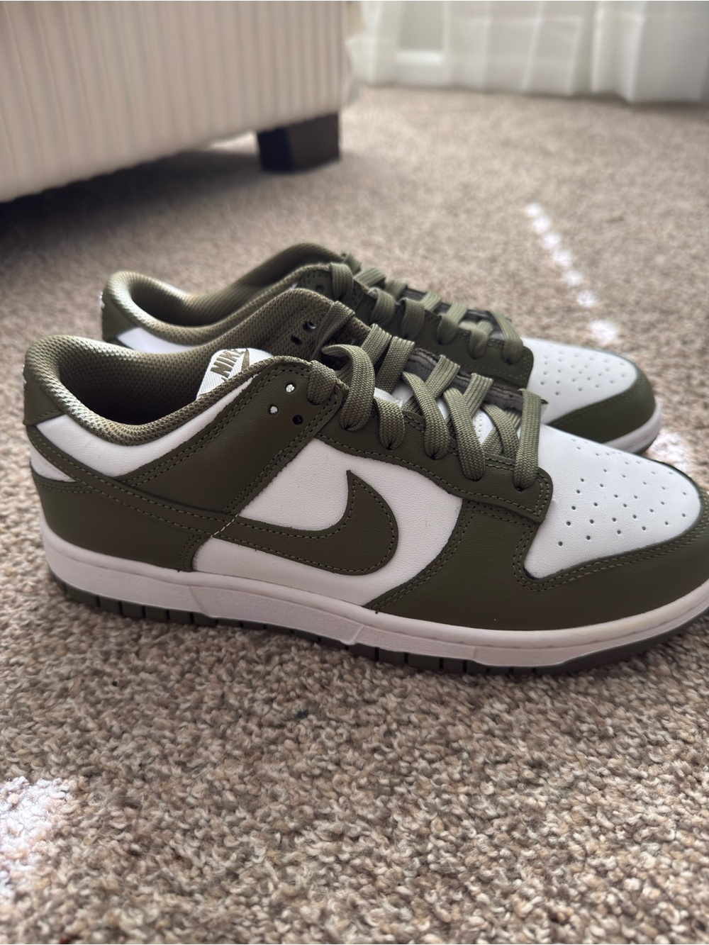 Nike Dunk Low Woman’s White and Olive Green Sneakers - Picture 2 of 8